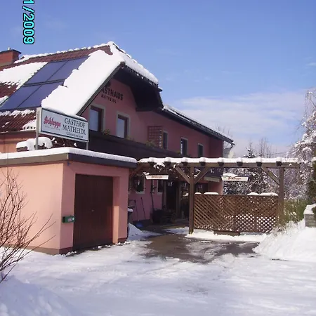 Casa de hóspedes Fruehstueckspension Matheidl Ferlach