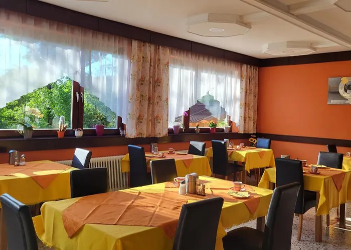 Fruehstueckspension Matheidl ゲストハウス フェルラッハ