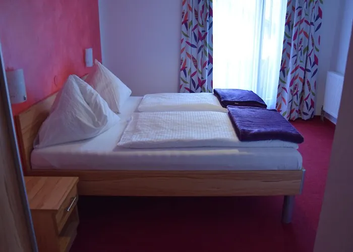 Fruehstueckspension Matheidl ゲストハウス